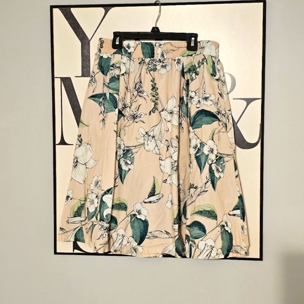 Women's size Large skirt